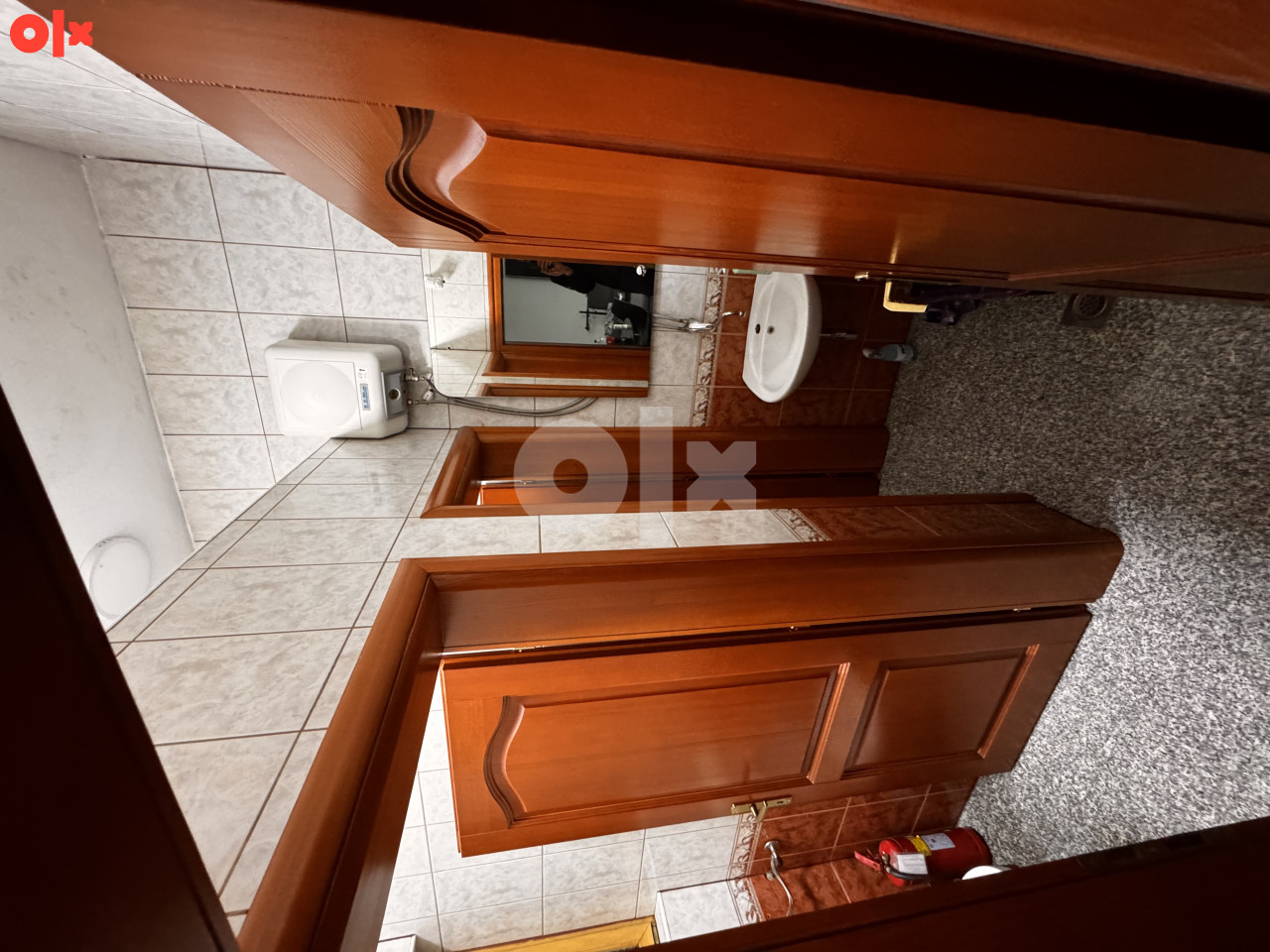 Izdaje se poslovni prostor u Tuzli 7