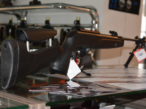 VAZDUSNA PUSKA GAMO SOCOM 1000 305 m/s