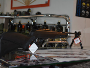 VAZDUSNA PUSKA GAMO BLACK KNIGHT 335 m/s