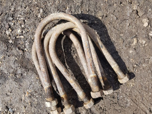 Cug cugovi klobnji klobanj frontera pajero patrol dijel