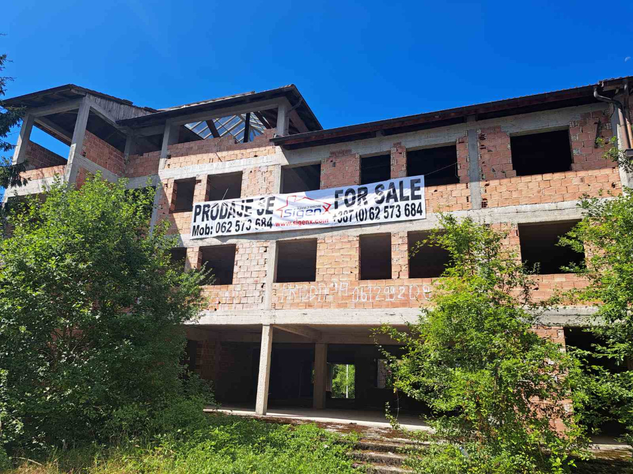 SIGENX prodaje: Stambeno-poslovni objekat/Rakovica/Kobiljača