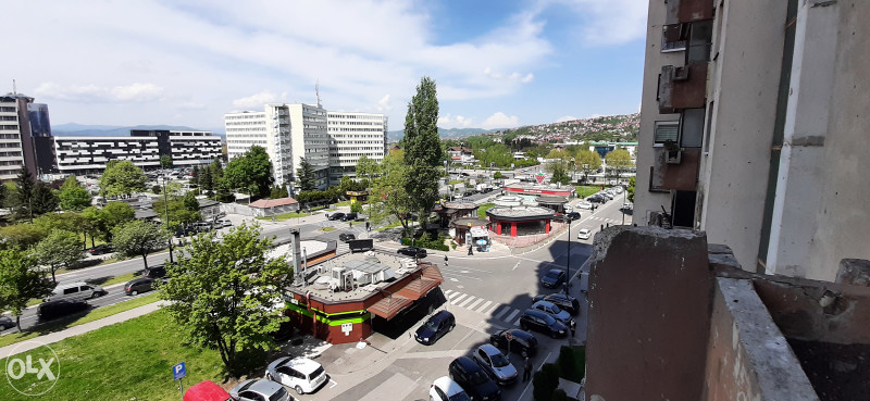 Stan na dan Sarajevo Alipašino polje-blizu Medicane  061 095 105