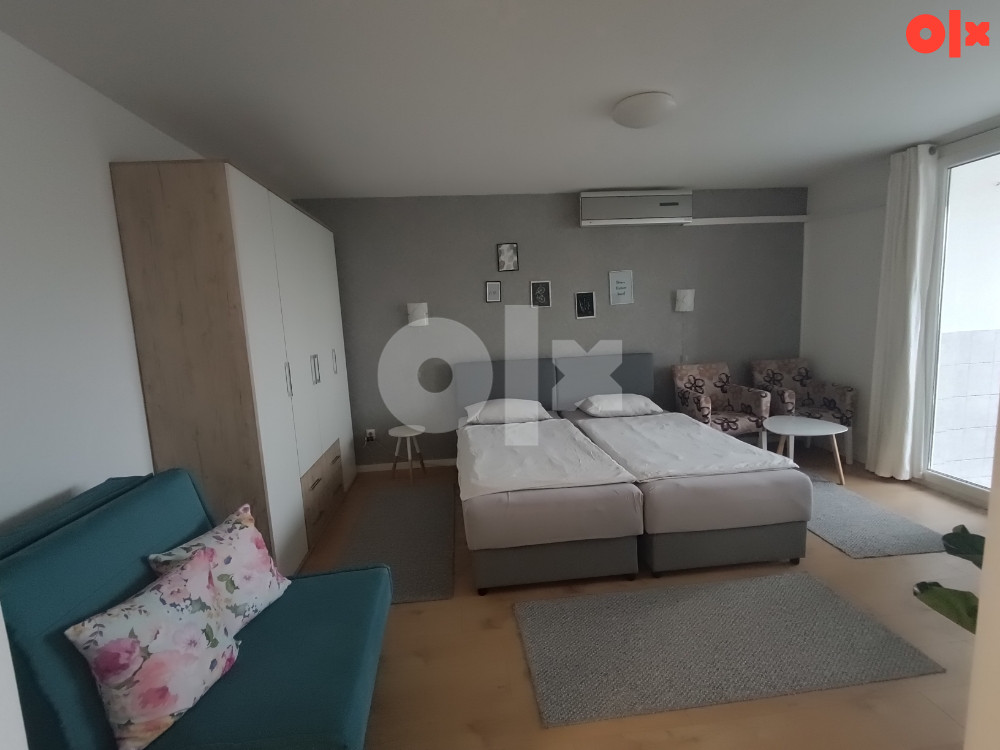 Stan na dan Sarajevo Alipašino polje-blizu Medicane  061 095 105 3