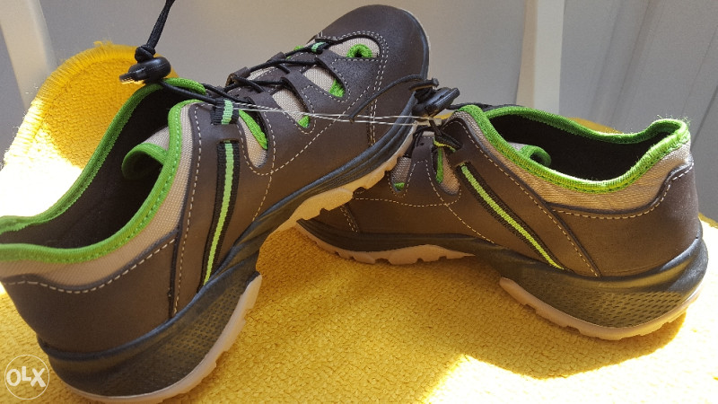 Zenske treking sandale CRIVIT br 39