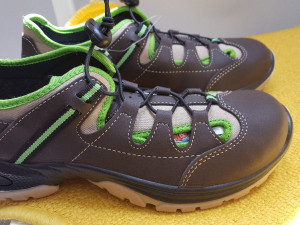 Zenske treking sandale CRIVIT br 39