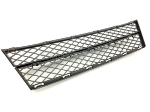 BMW 5 (E60N/E61N) -Rešetka branika srednja (2007-2010)