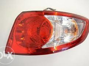 HYUNDAI SANTA FE -Štoplampa desna (2006-2009)