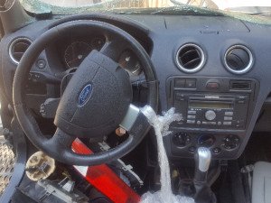 Ford fusion istrument tabla 2008 god