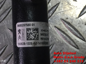 Rampa goriva Peugeot 3008 1,6 HDI 2014.