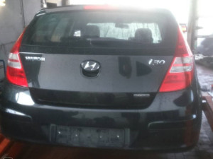 Hyundai I 30 2007-vrata gepekta (ostali dijelovi)