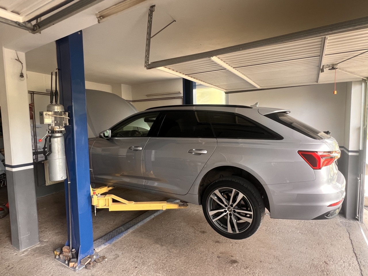 Zracni Vazdusni Amortizer Jastuk AUDI A6 A7 A8 Q7 Q8