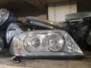 VW Sharan xenon farovi