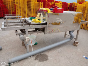 Masina za pranje gajbi od malina