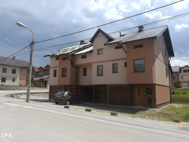 Kuca Pale: 3 objekta (Triplex) 3