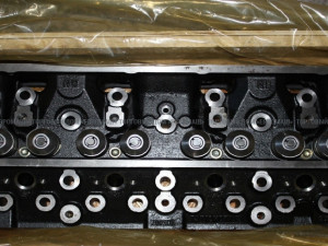 Perkins glava motora JCB, Linde