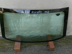 Zadnja šajba Alfa romeo 146 Auto stakla PIT-BOX Tuzla