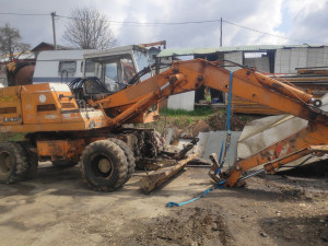 liebherr 902 bager rovokopac dijelovi pumpa motor