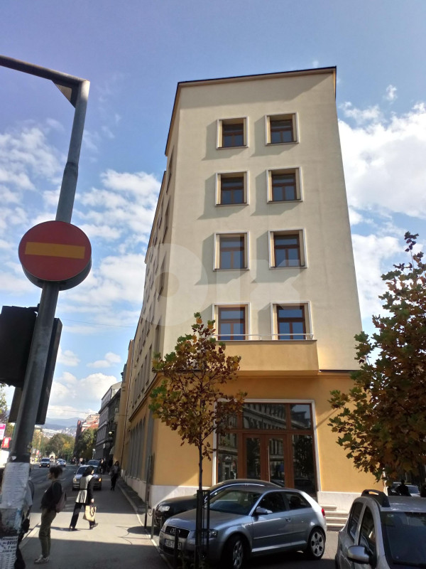 POSLOVNI PROSTOR 207m2 16