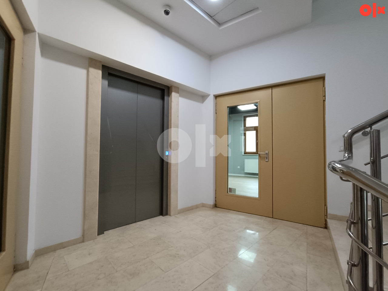 POSLOVNI PROSTOR 207m2 11