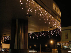 LED novogodišnje ledenice lampice dekoracije 9m 12m