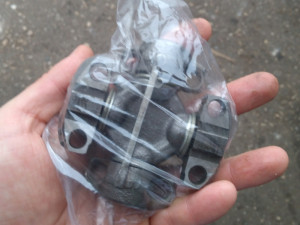 C serije - krst kardana