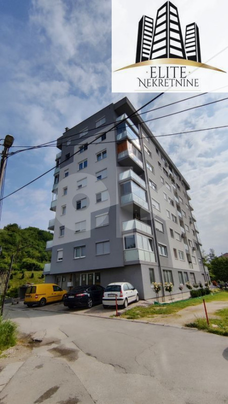 Dolac Malta , poslovni prostor od 102 m2 na prodaju!