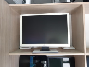 MONITOR 24" LED FUJITSU FULL HD 1 GODINA GARANCIJA