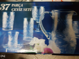 Kristalni set 37 djelova