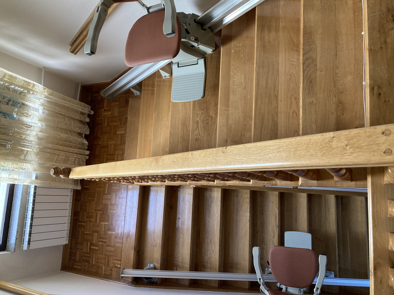 lift za invalide-lift stolice za stepenice BRUNO elan