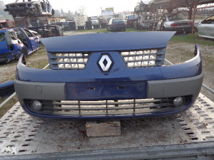 RENAULT SCENIC 2006 GOD.PREDNJI BRANIK 062 302 400