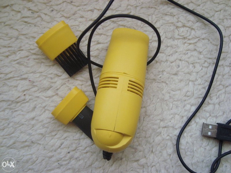 640. USB usisivač za tastaturu