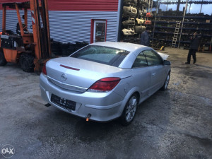 Opel Astra H cupe cabrio dijelovi za dijelova