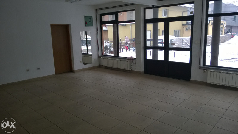 POVOLJNO! Poslovni prostor/ Živinice /60m2 3