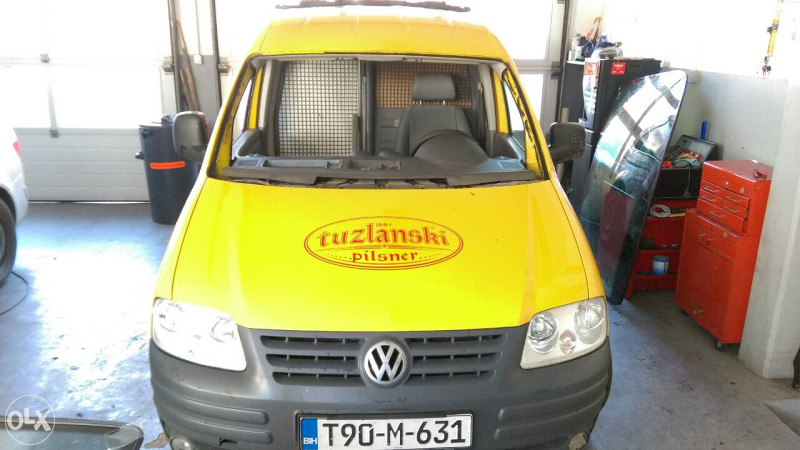 POPRAVKA REPARACIJA Sofersajba sajba Auto stakla Tuzla