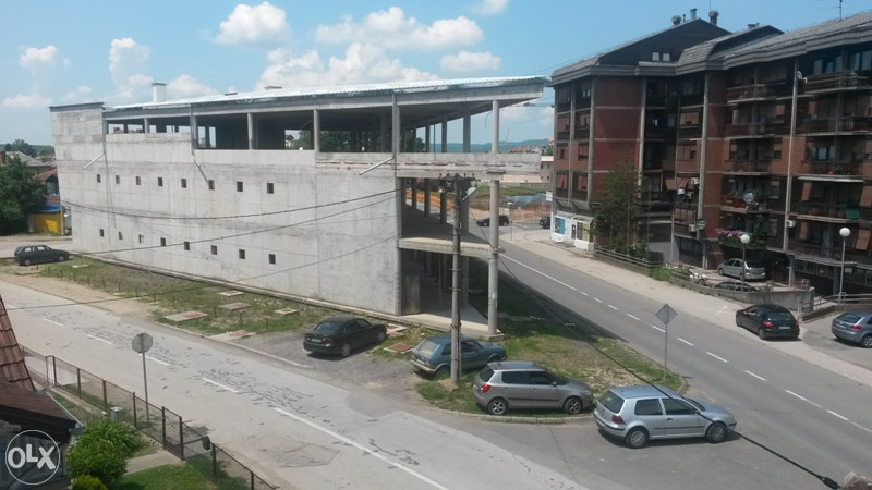 OBJEKAT / POSLOVNI PROSTOR / NEKRETNINE / PRIJEDOR 4
