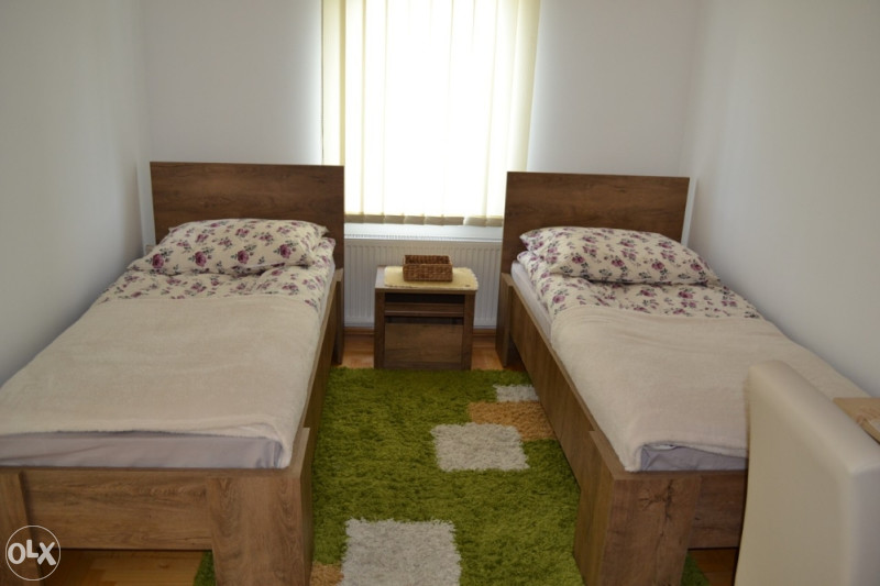 Apartman Na DAN 160m2 SA BAZENOM Ilidža.