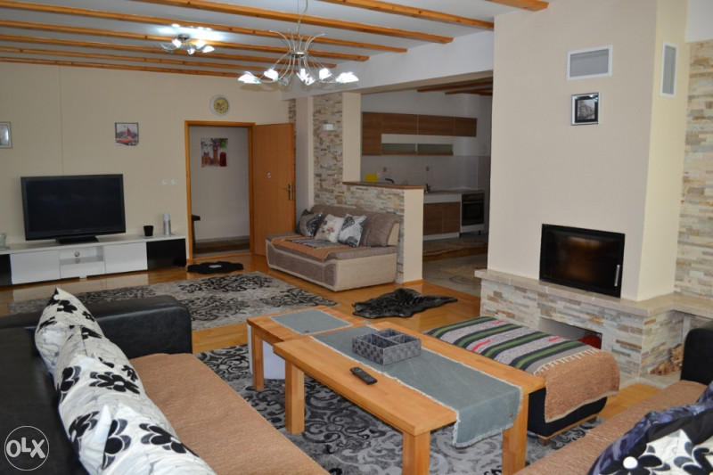 Apartman Na DAN 160m2 SA BAZENOM Ilidža. 3