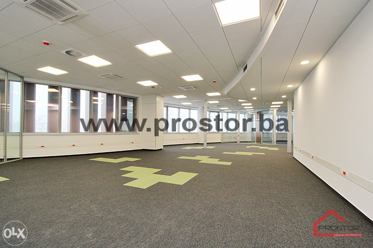 PROSTOR izdaje: Kancelarije 10m2-500m2, Otoka