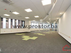 PROSTOR izdaje: Kancelarije 10m2-500m2, Otoka