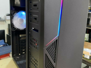 Akcija!!Gaming Mašine PC Po Dogovoru
