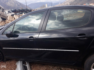 Peugeot 407 2.0 hdi u dijelovima