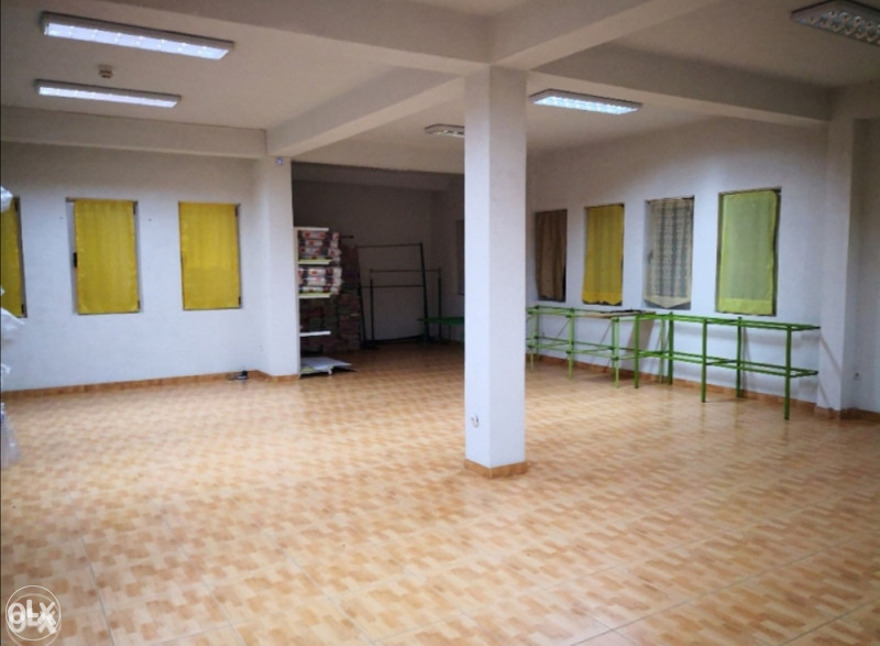 Poslovni prostor 600 kvadrata rajlovac novi grad 2