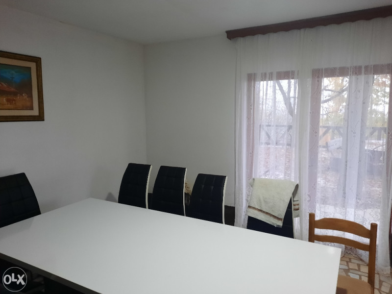 POVOLJNO Vikendica sa 30.000m2 vićnjaka na prelijepoj lokaciji 13