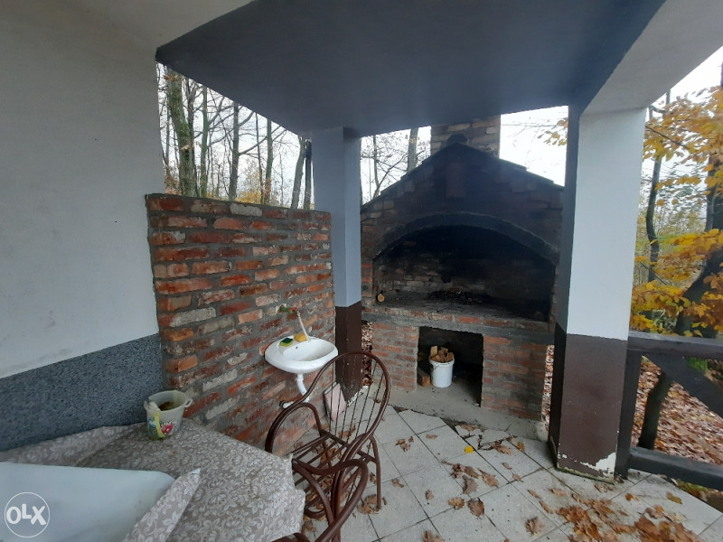 POVOLJNO Vikendica sa 30.000m2 vićnjaka na prelijepoj lokaciji 22