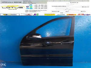 Mercedes C klasa w 203 2006-prednja lijeva vrata (ostali dijelovi)