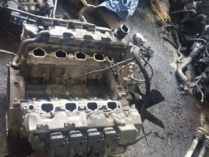 Motor Mercedes v8 (430 500) benzin
