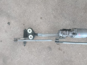 Motor brisaca Brisaci BMW E70,E71 X5 X6 (GARANCIJA)