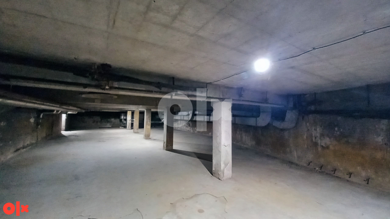Poslovni prostor/skladište 236m2 u Centru Sarajeva