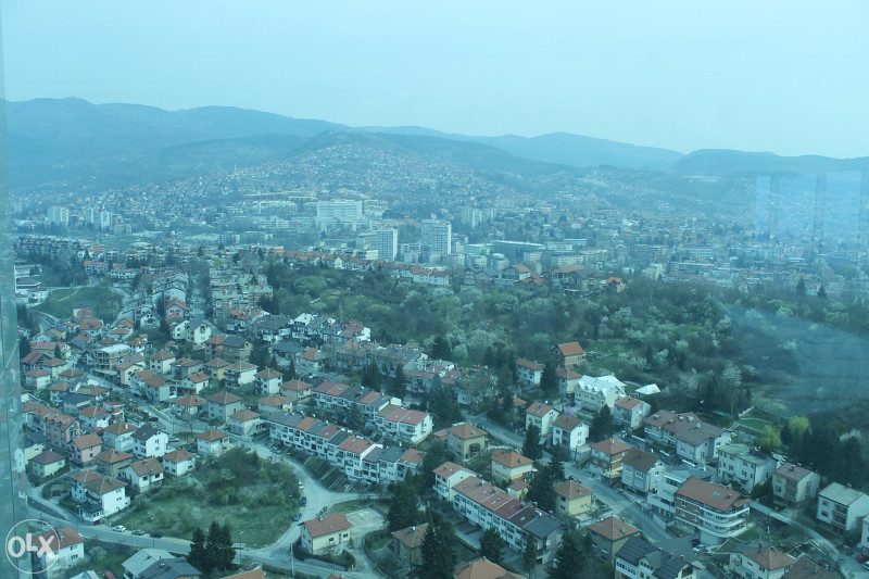 NAJAM POSLOVNI PROSTORI 30-300m2 17