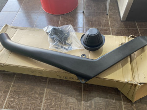 TOYOTA LAND CRUISER 71 73 75 78 79 SNORKEL USIS ......